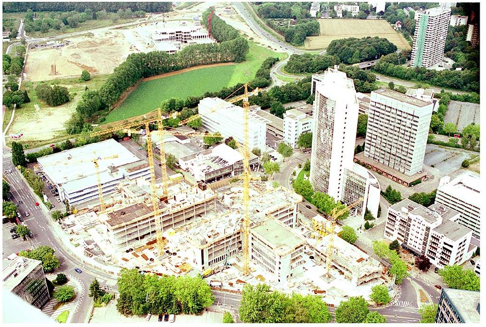 Luftaufnahme Eschborn - Baustelle am Gewerbegebiet der HVB Immobilien AG am Eschborner Dreieck in Frankfurt Sossenheim.