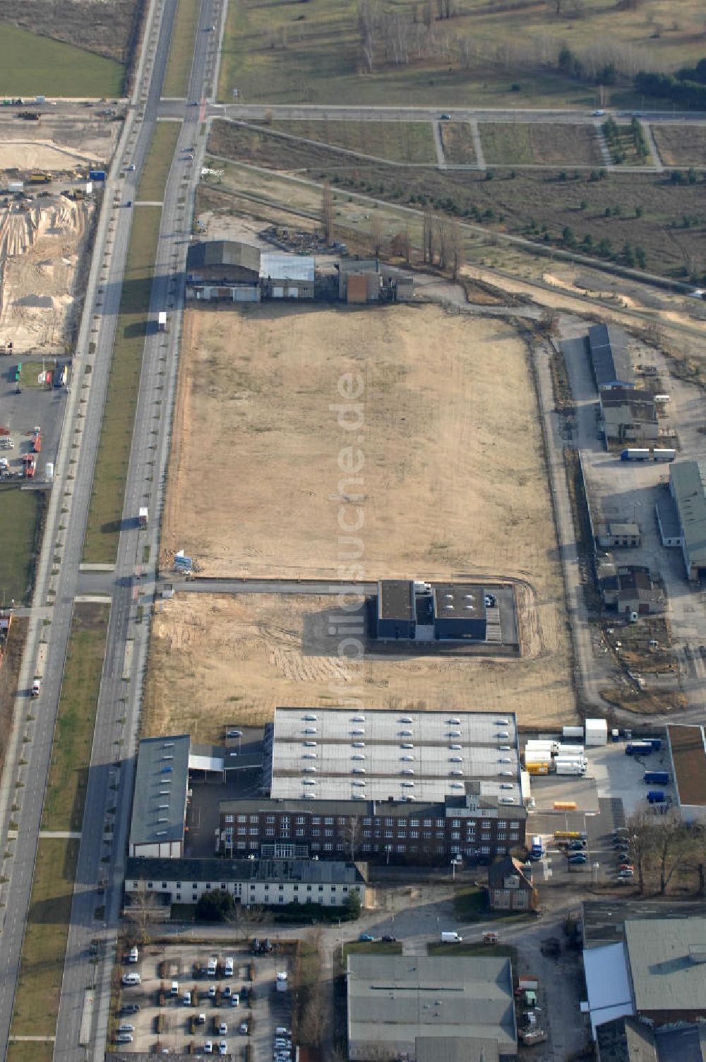 Luftaufnahme Berlin - Baustelle im Gewerbepark in Berlin-Adlershof