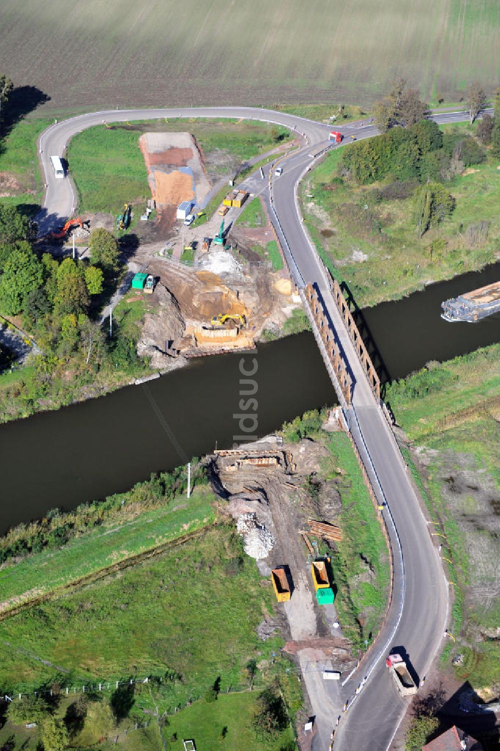 Güsen von oben - Baustelle an der Güsener Brücke