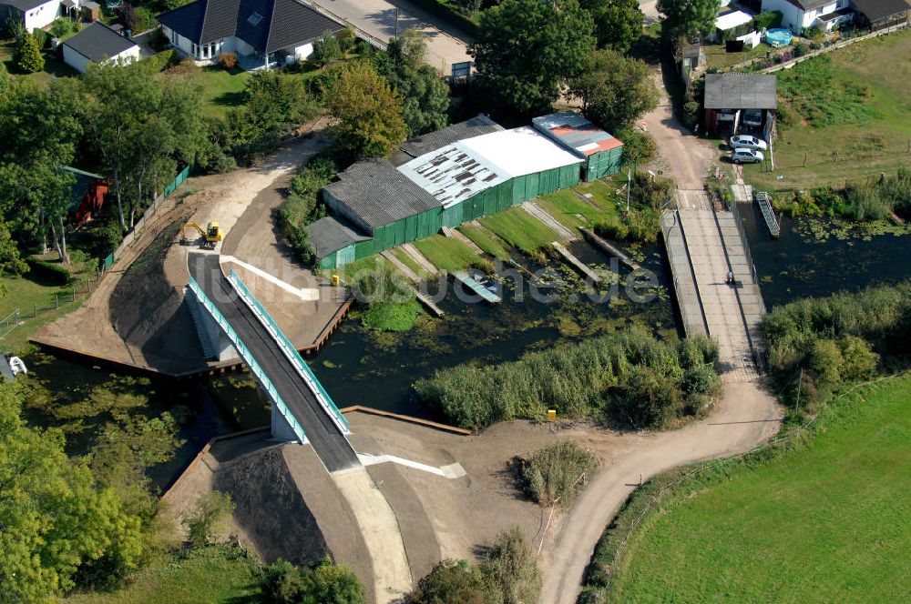 Luftbild Genthin - Baustelle Hagenbrücke in Genthin über den Altenplathower Altkanal