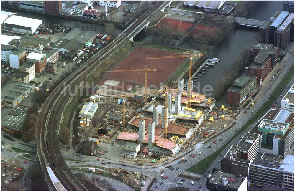 Luftaufnahme Hamburg - Baustelle am Hamburger Hafen.