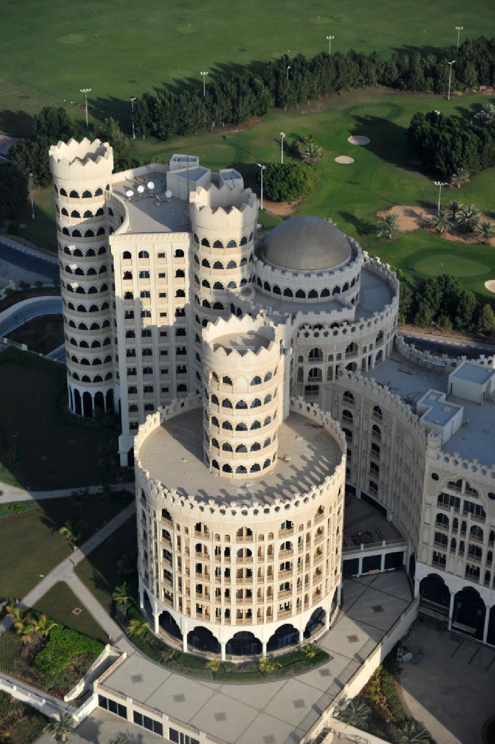 Luftbild Ras Al Khaimah - Baustelle des Al Hamra Palace Hotel in Ras Al Khaimah