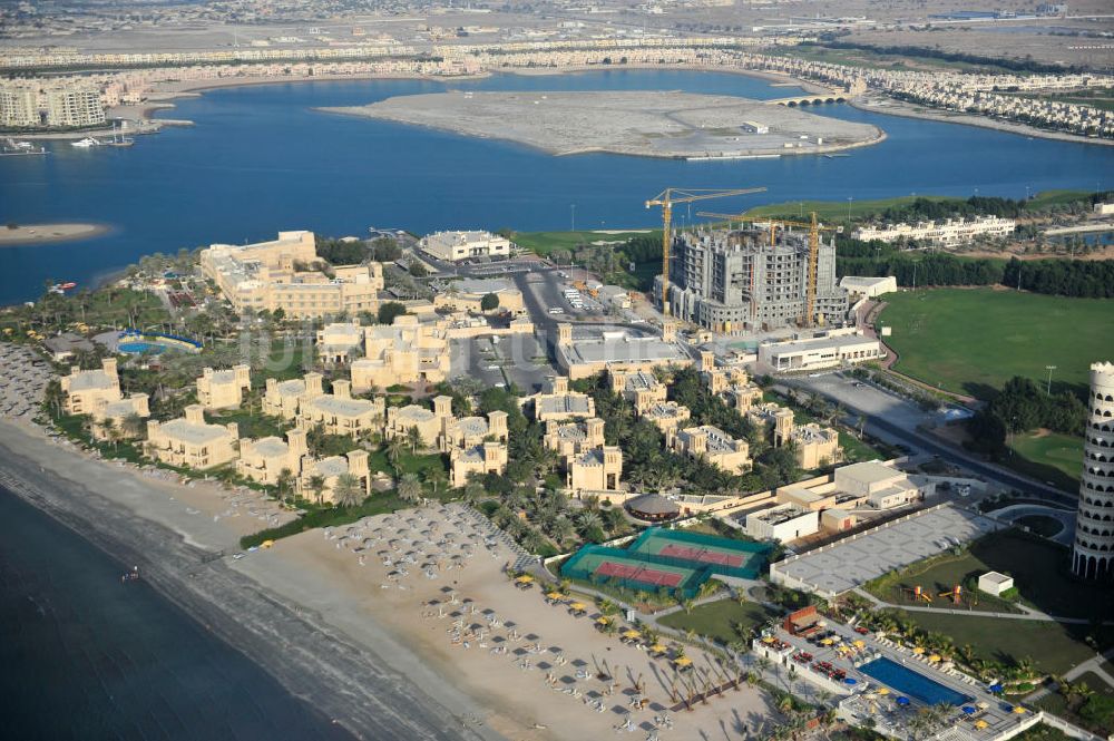 Ras Al Khaimah aus der Vogelperspektive: Baustelle des Al Hamra Village Projektes in Ras Al Khaimah