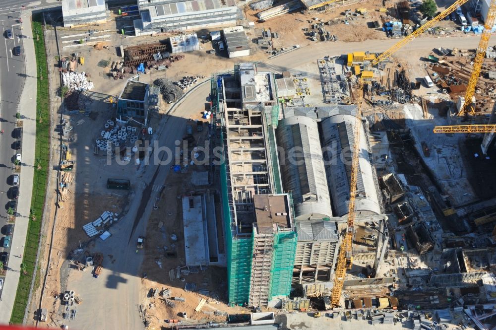 Luftaufnahme Frankfurt am Main - Baustelle Hochhaus- Neubau der Doppeltürme der EZB-Zentrale in Frankfurt / Main in Hessen