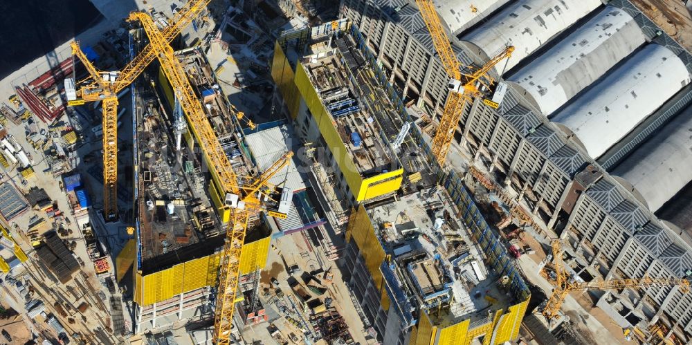 Frankfurt am Main aus der Vogelperspektive: Baustelle Hochhaus- Neubau der Doppeltürme der EZB-Zentrale in Frankfurt / Main in Hessen