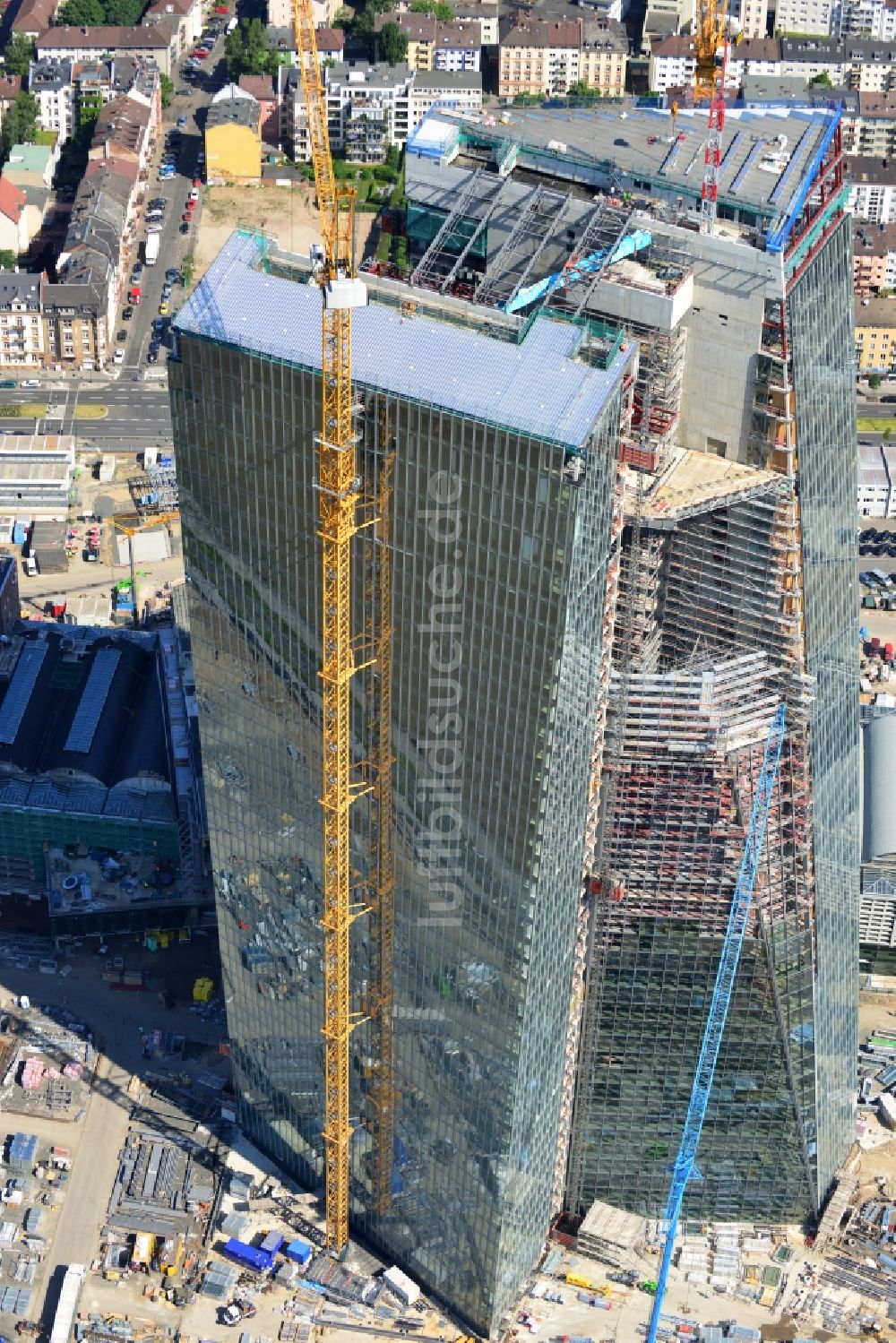 Luftbild Frankfurt am Main - Baustelle Hochhaus- Neubau der Doppeltürme der EZB-Zentrale in Frankfurt / Main in Hessen