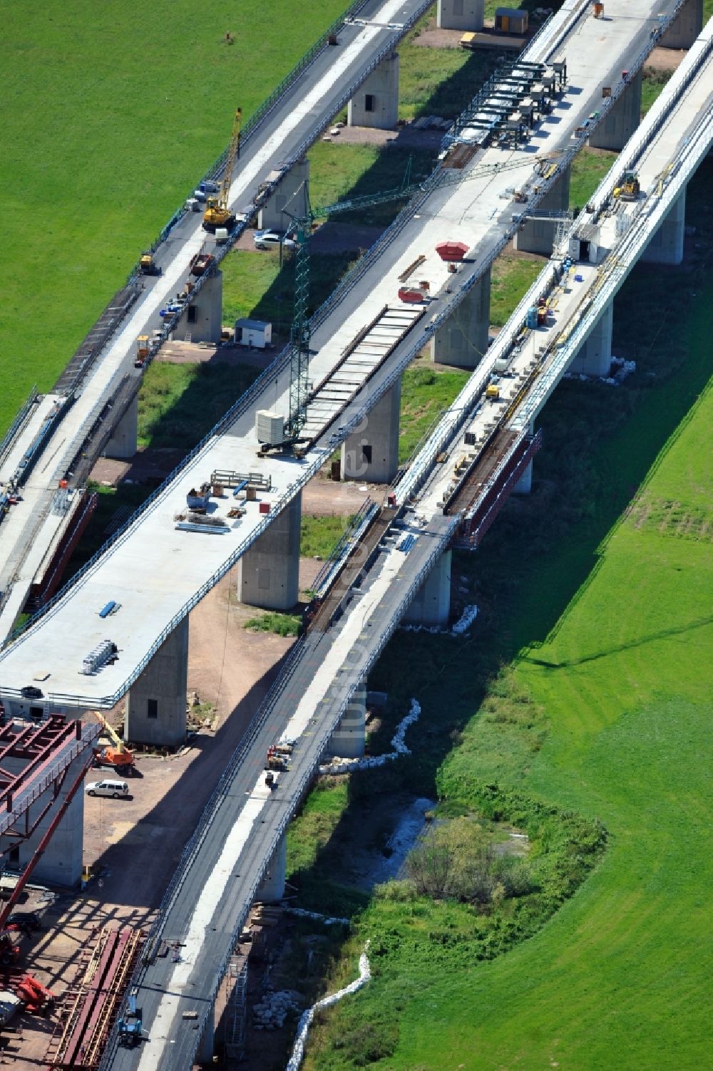 Osendorf von oben - Baustelle des ICE Streckenbaus in Osendorf im Bundesland Sachsen-Anhalt