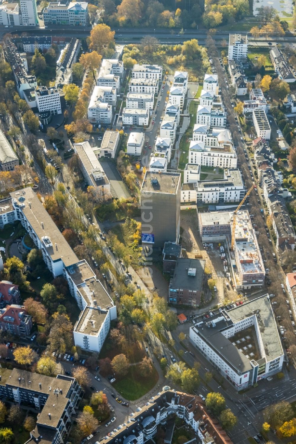 Luftbild Dortmund - Baustelle an Industrie- Ruine Kronenturm zum Neubau eines Wohngebäudes an der Kronenstraße in Dortmund im Bundesland Nordrhein-Westfalen, Deutschland