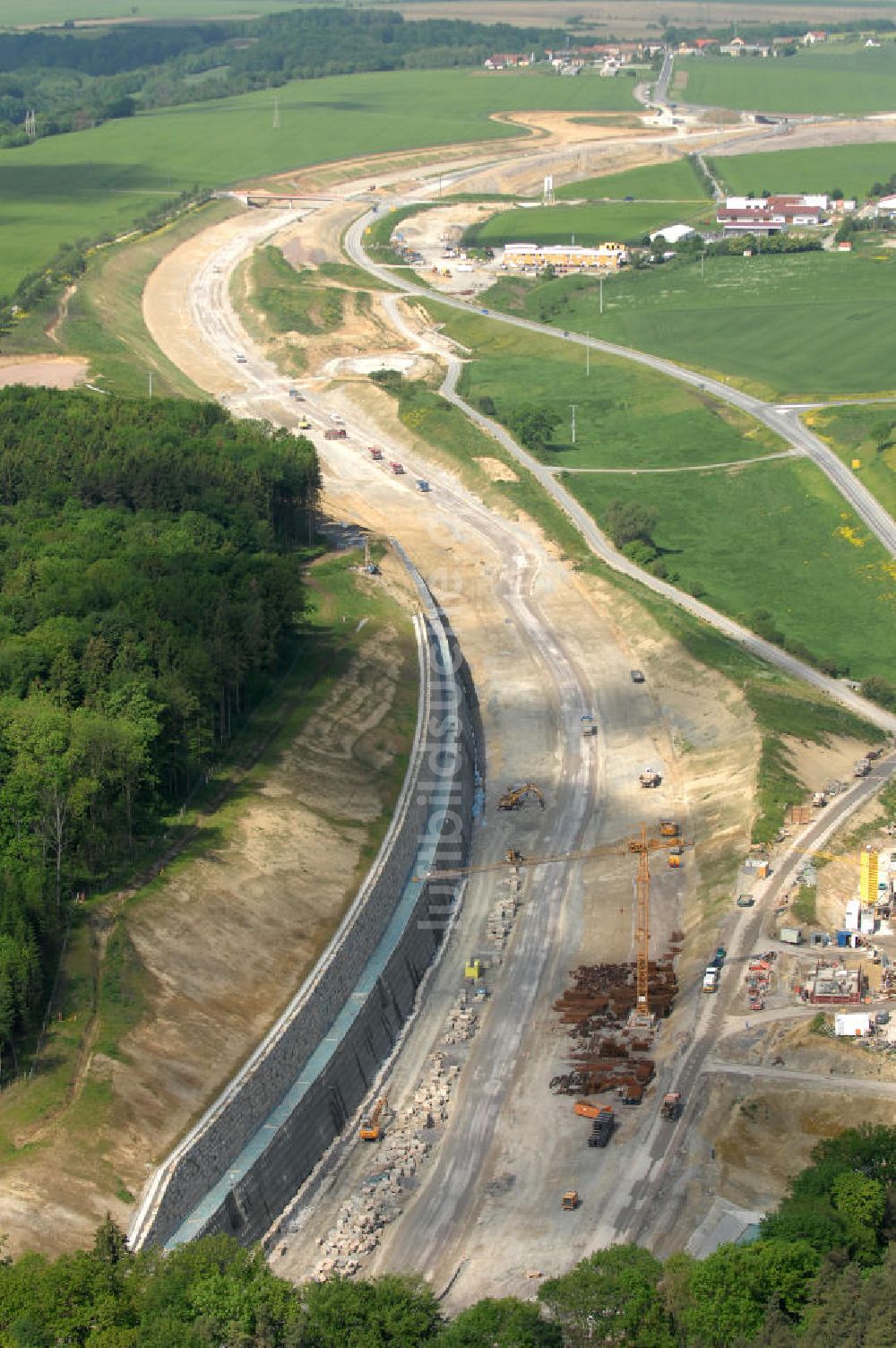 Luftaufnahme Göschwitz bei Jena - Baustelle Jagdbergtunnel Autobahnverlegung Europastrasse E40 A4 bei Jena