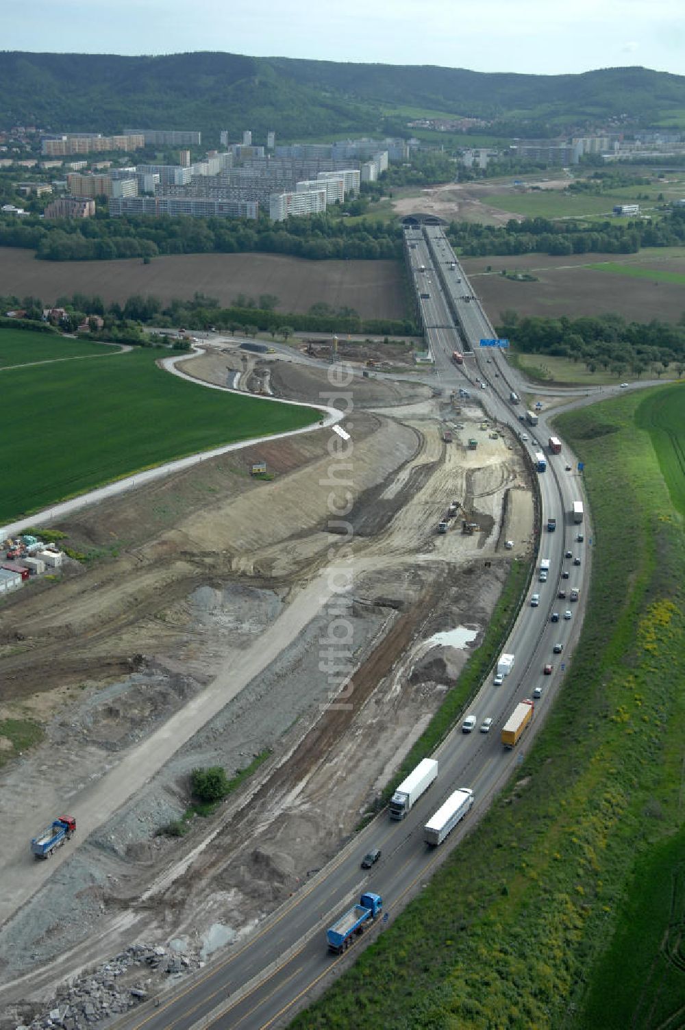 Luftaufnahme Göschwitz bei Jena - Baustelle Jagdbergtunnel Autobahnverlegung Europastrasse E40 A4 bei Jena