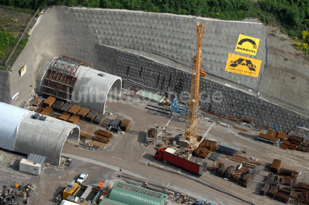 Luftbild Göschwitz bei Jena - Baustelle Jagdbergtunnel Autobahnverlegung Europastrasse E40 A4 bei Jena