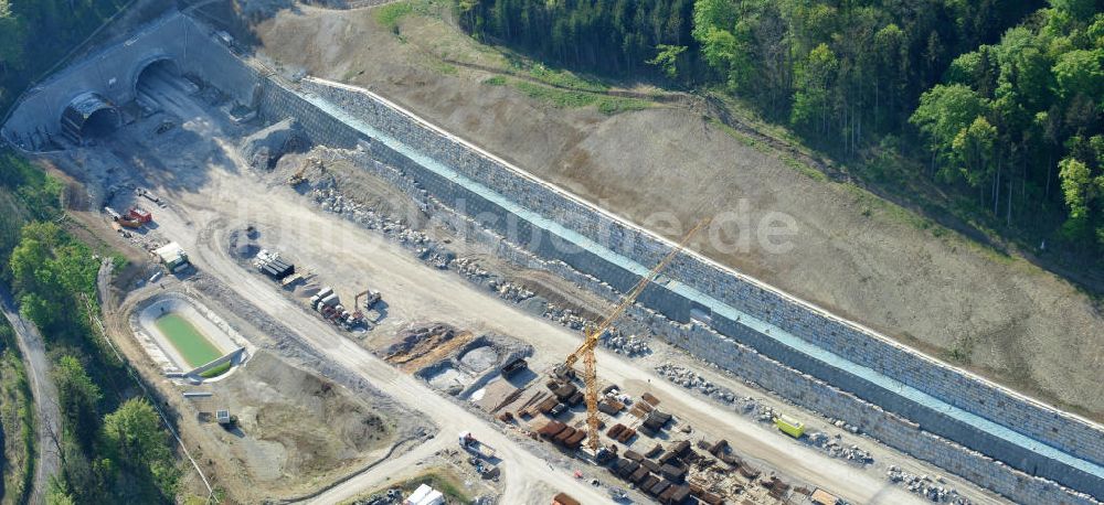 Jena aus der Vogelperspektive: Baustelle Jagdbergtunnel Autobahnverlegung Europastrasse E40 A4 bei Jena