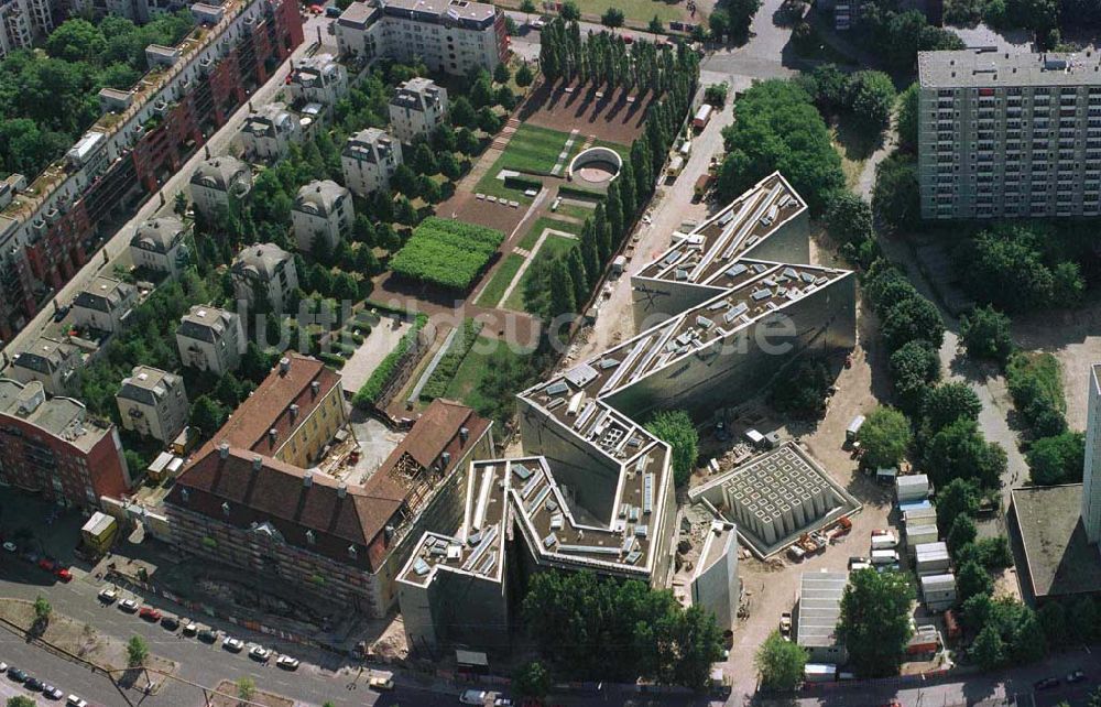 Berlin-Kreuzberg aus der Vogelperspektive: Baustelle Jüdisches Museum Lindenstraße.