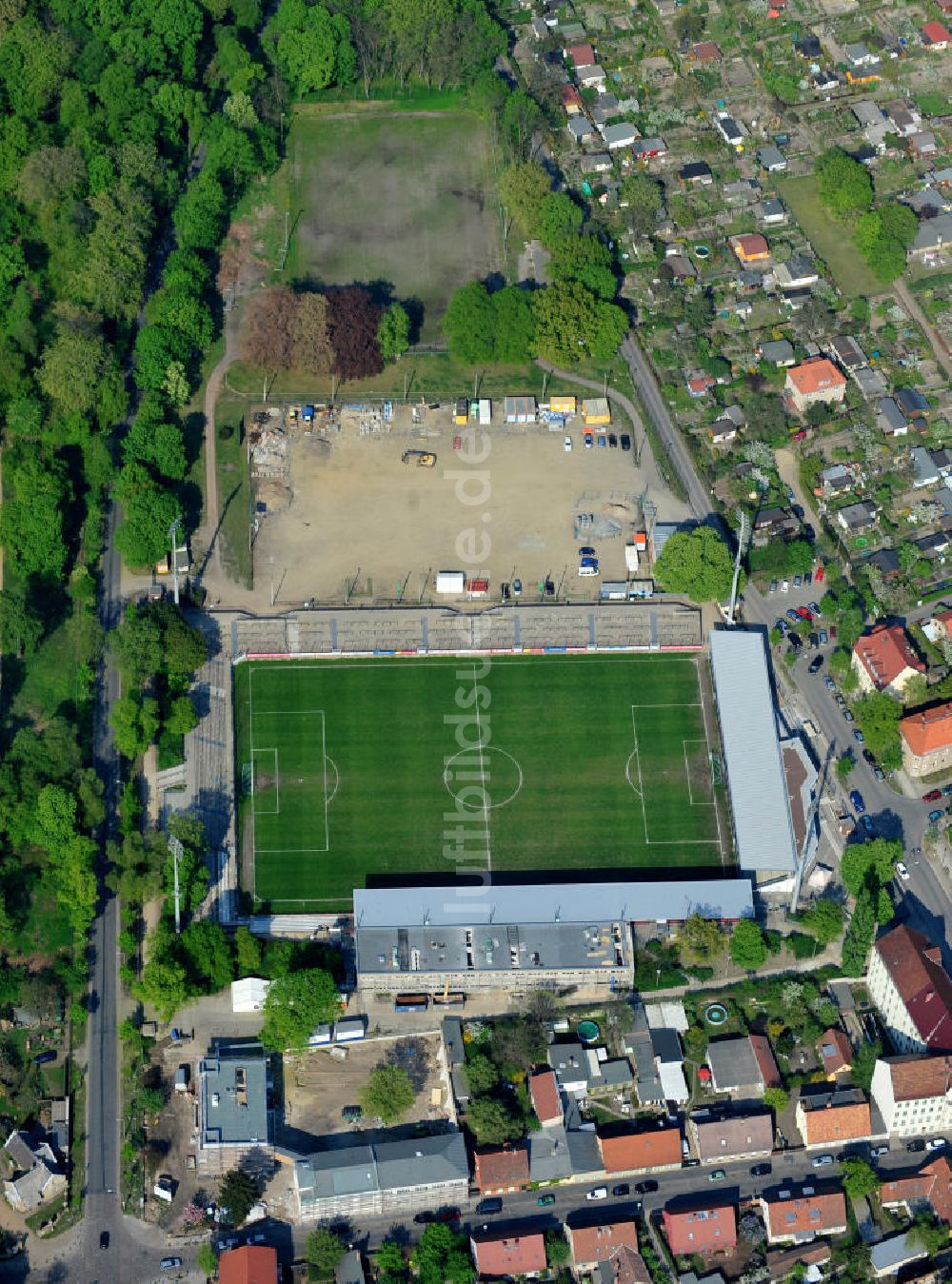 Potsdam-Babelsberg aus der Vogelperspektive: Baustelle Karl-Liebknecht-Stadion in Potsdam-Babelsberg