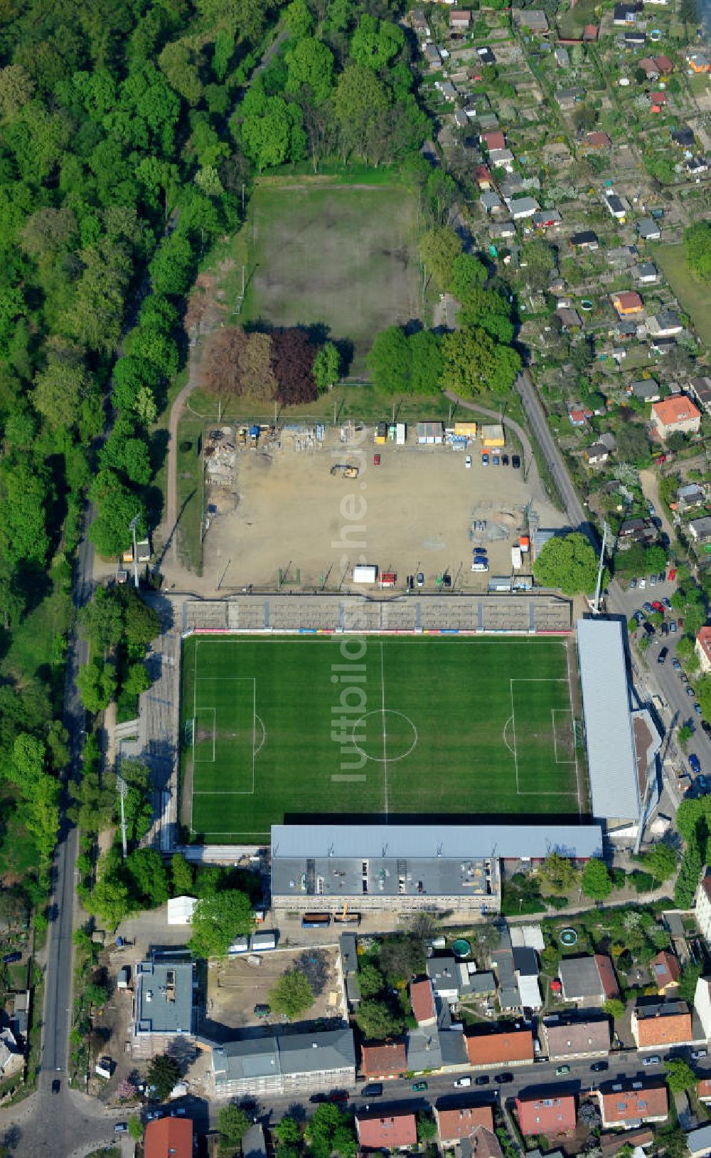 Luftbild Potsdam-Babelsberg - Baustelle Karl-Liebknecht-Stadion in Potsdam-Babelsberg