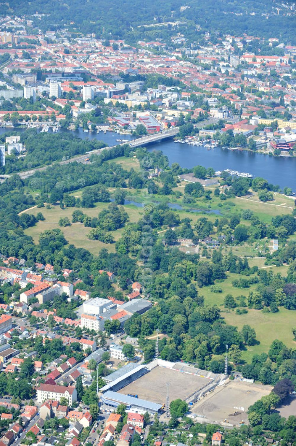 Potsdam Babelsberg aus der Vogelperspektive: Baustelle Karl-Liebknecht-Stadion in Potsdam-Babelsberg