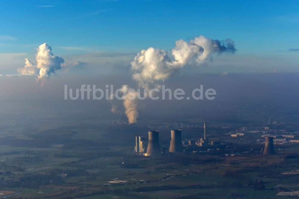 Luftaufnahme Hamm - Baustelle am Kraftwerk / Kohlekraftwerk Westfalen im Stadtteil Hamm-Uentrop mit dem ehemaligen Kernkraftwerk KKW / AKW THTR-300 in Nordrhein-Westfalen NRW