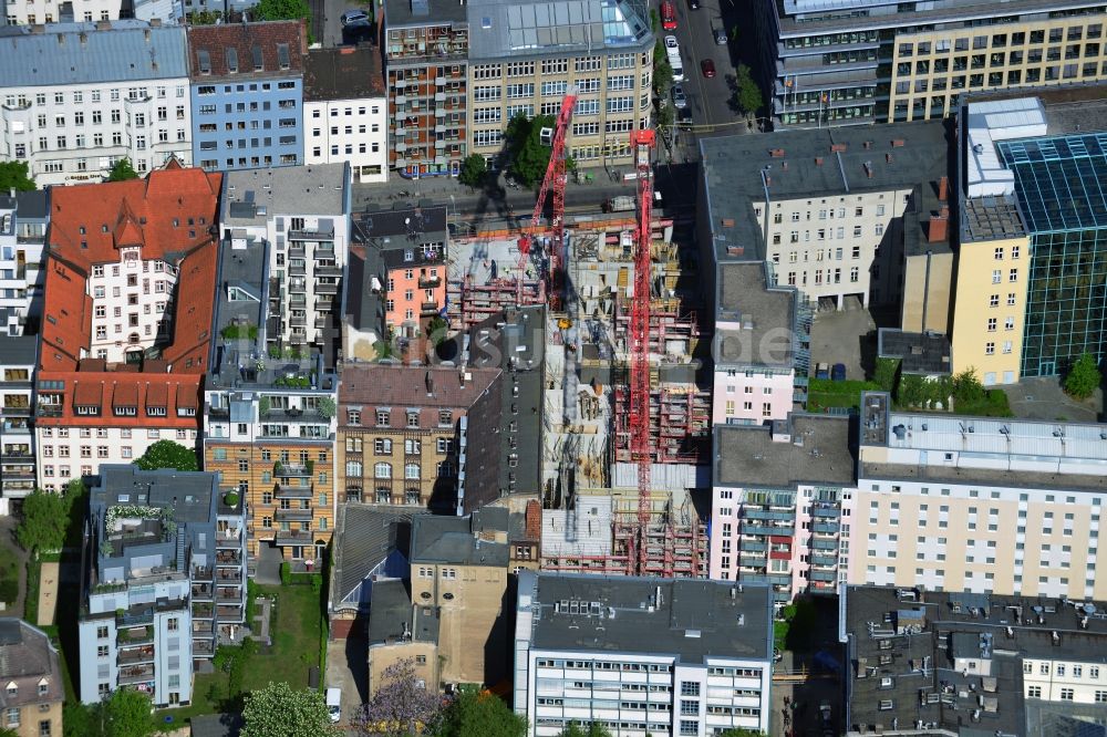 Luftbild Berlin - Baustelle Living108 in der Chausseestraße im Stadtbezirk Mitte von Berlin