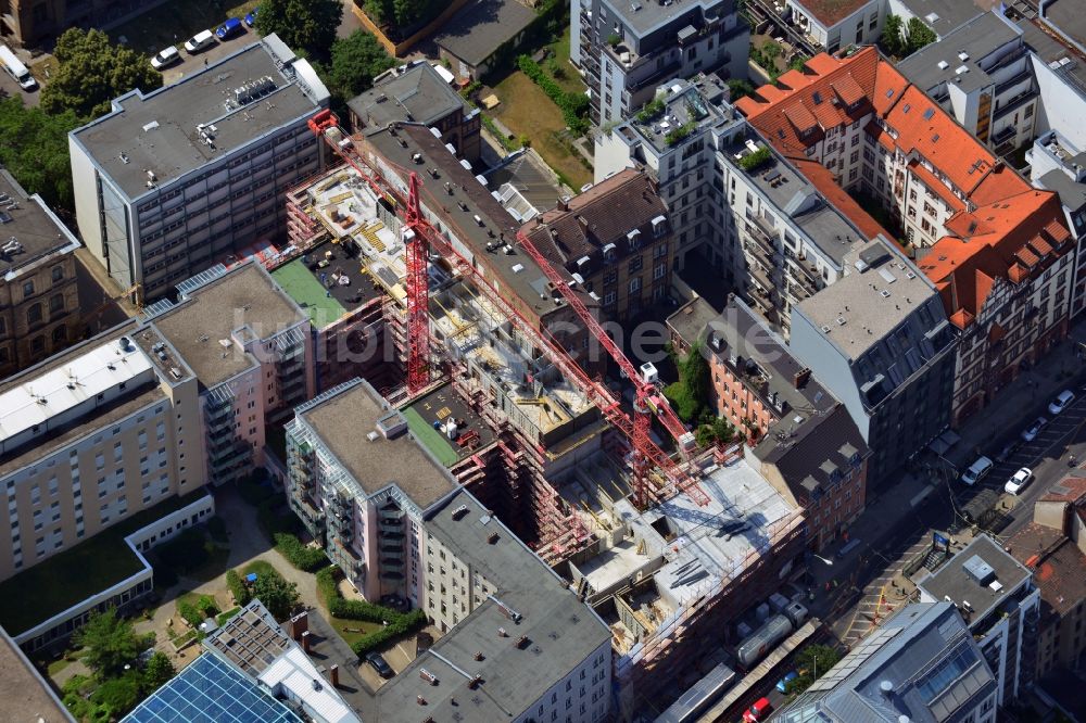 Luftbild Berlin - Baustelle Living108 in der Chausseestraße im Stadtbezirk Mitte von Berlin