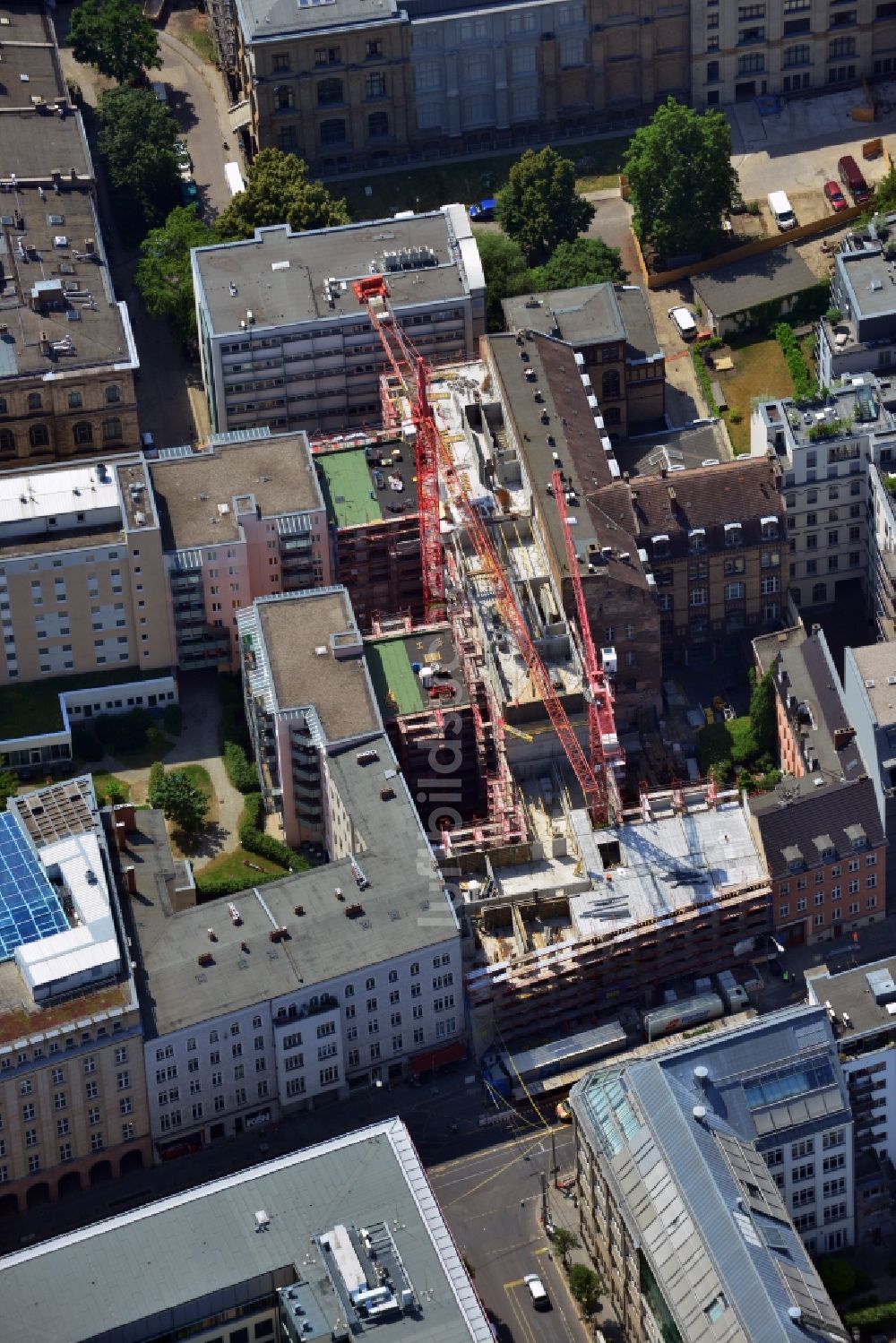 Berlin aus der Vogelperspektive: Baustelle Living108 in der Chausseestraße im Stadtbezirk Mitte von Berlin