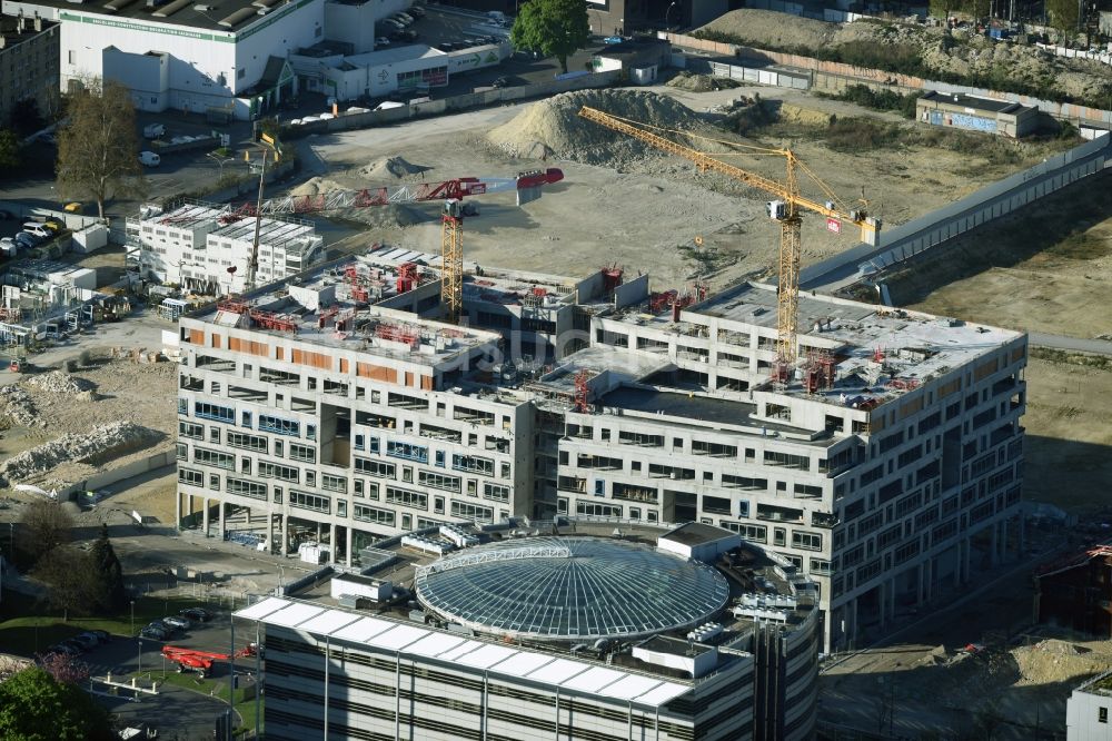 Luftbild Saint-Ouen - Baustelle der Léon Grosse Immobilier zum Neubau einer Mehrfamilienhaus-Wohnanlage Rue Albert Dhalenne in Saint-Ouen in Ile-de-France, Frankreich