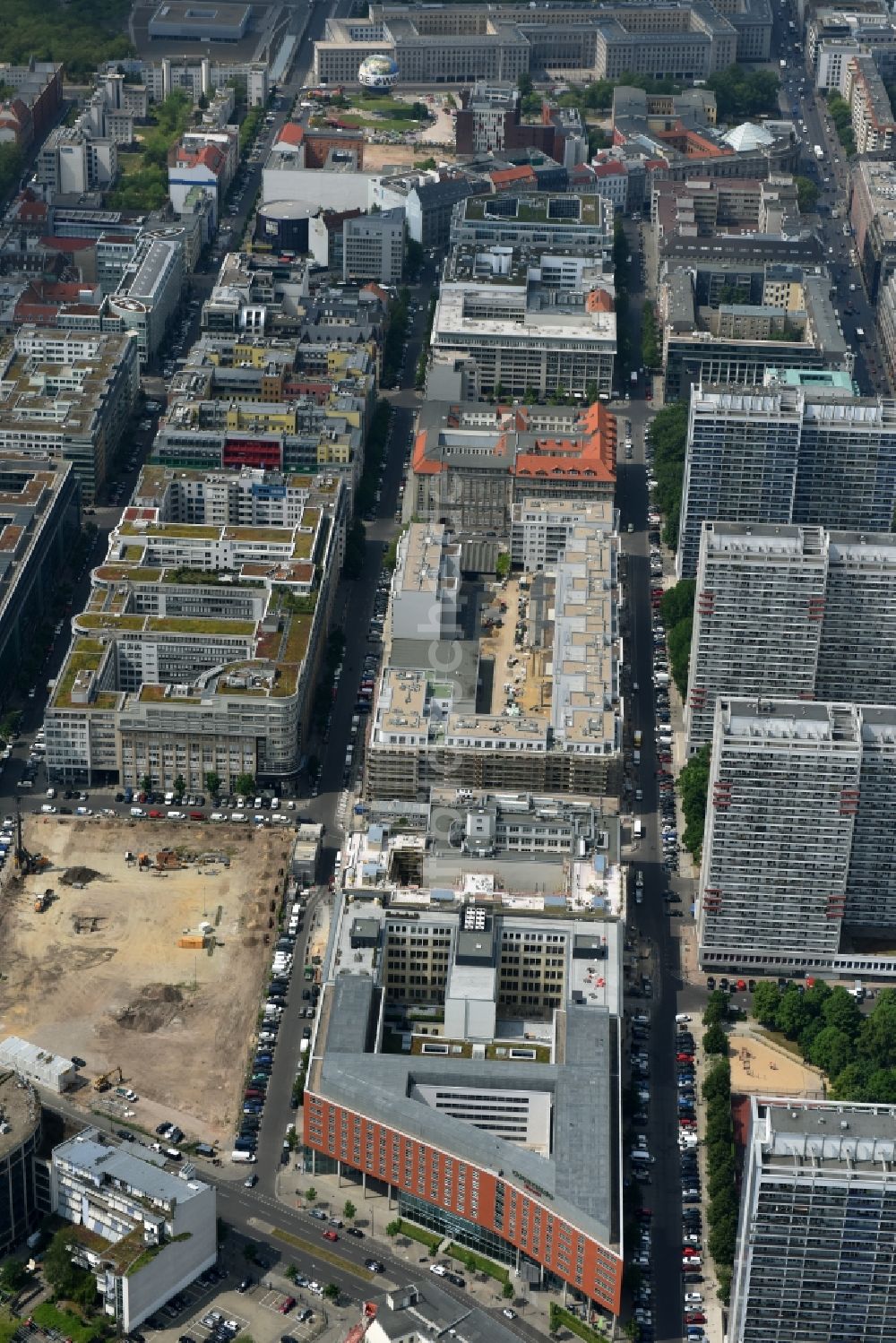 Luftbild Berlin - Baustelle Markgrafenkarree in der Krausenstraße-Jerusalemer Straße in Berlin