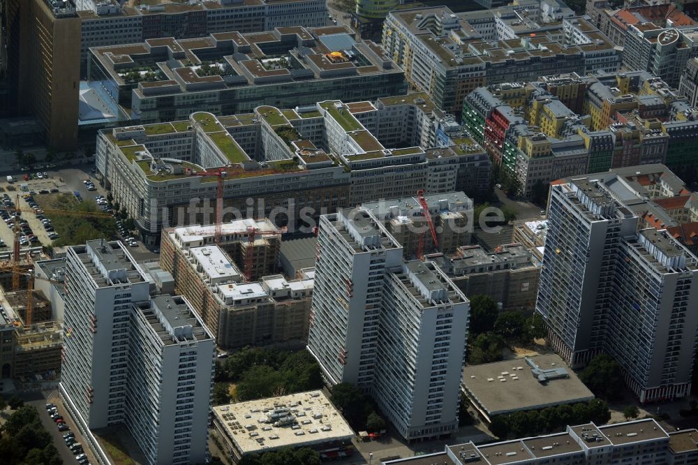 Luftaufnahme Berlin - Baustelle Markgrafenkarree in der Krausenstraße - Schützenstraße Jerusalemer Straße in Berlin