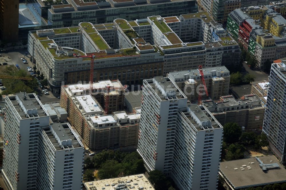 Berlin aus der Vogelperspektive: Baustelle Markgrafenkarree in der Krausenstraße - Schützenstraße Jerusalemer Straße in Berlin