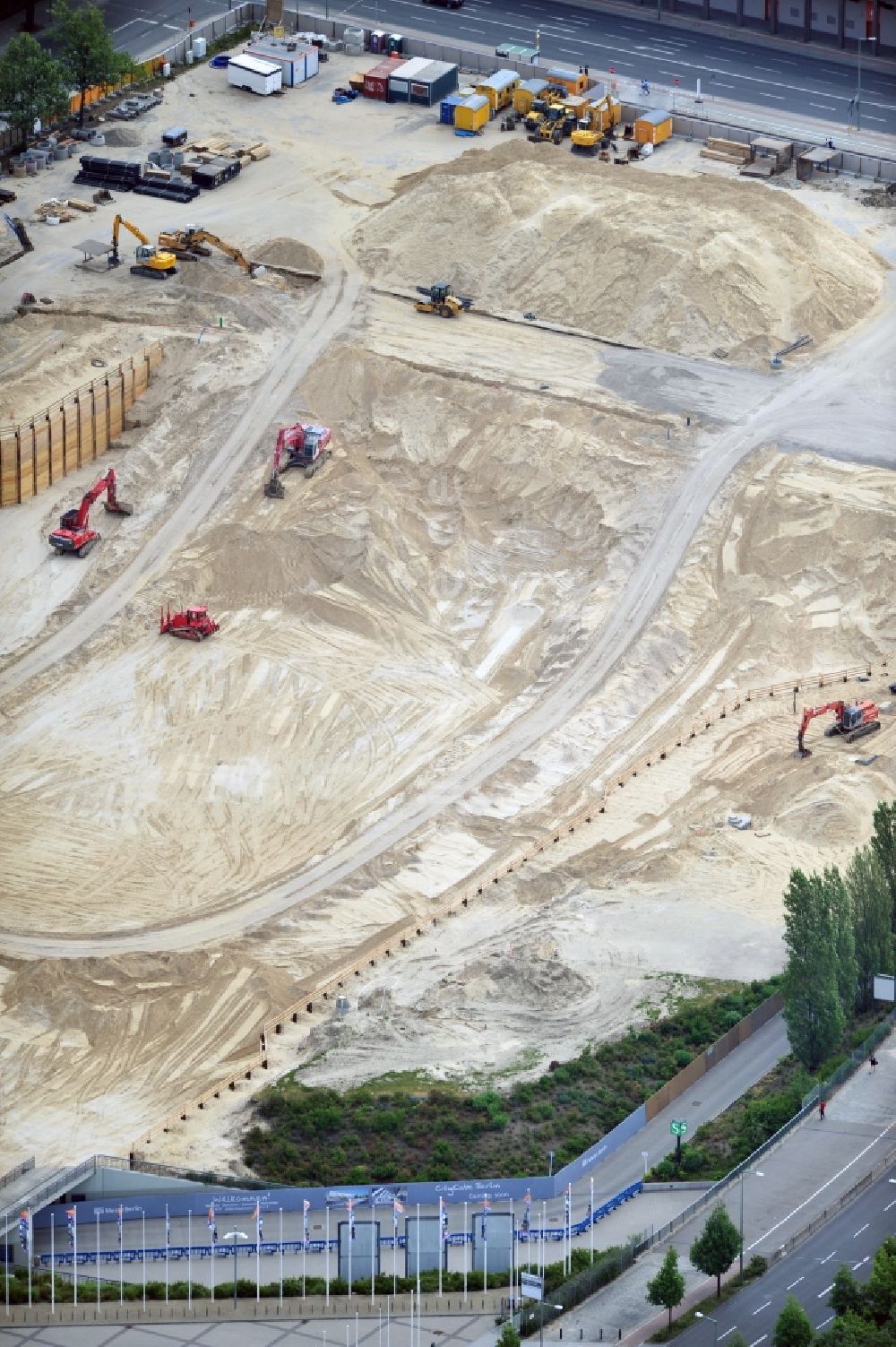 Luftbild Berlin - Baustelle Messe Veranstaltungsstätte City Cube am Messegelände in Berlin Charlottenburg