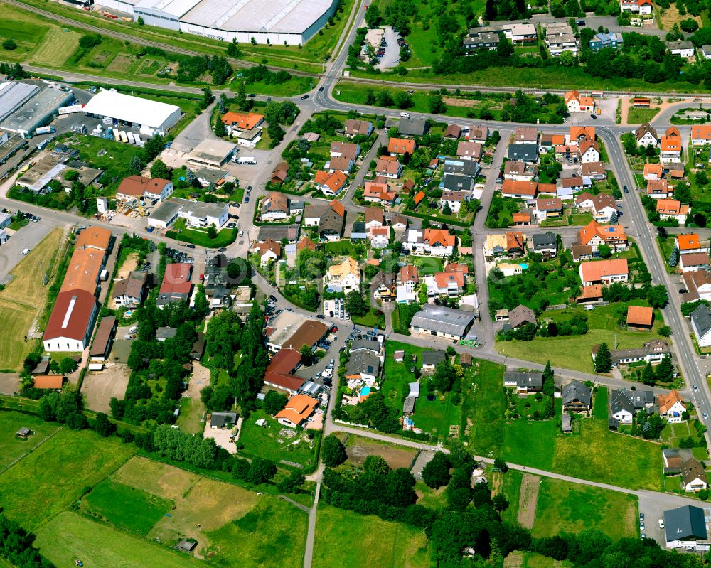 Altingen aus der Vogelperspektive: Baustelle Mischbebauung eines Wohngebiets mit Mehrfamilienhäusern und Einfamilienhäusern in Altingen im Bundesland Baden-Württemberg, Deutschland