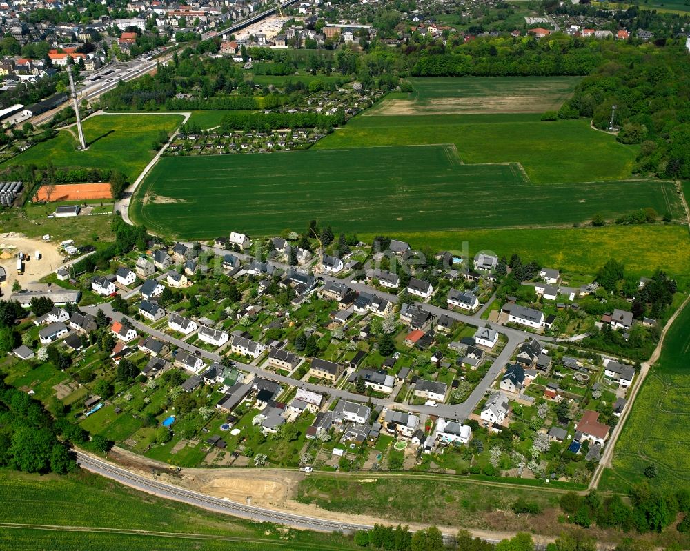 Luftbild Burkersdorf - Baustelle Mischbebauung eines Wohngebiets mit Mehrfamilienhäusern und Einfamilienhäusern in Burkersdorf im Bundesland Sachsen, Deutschland