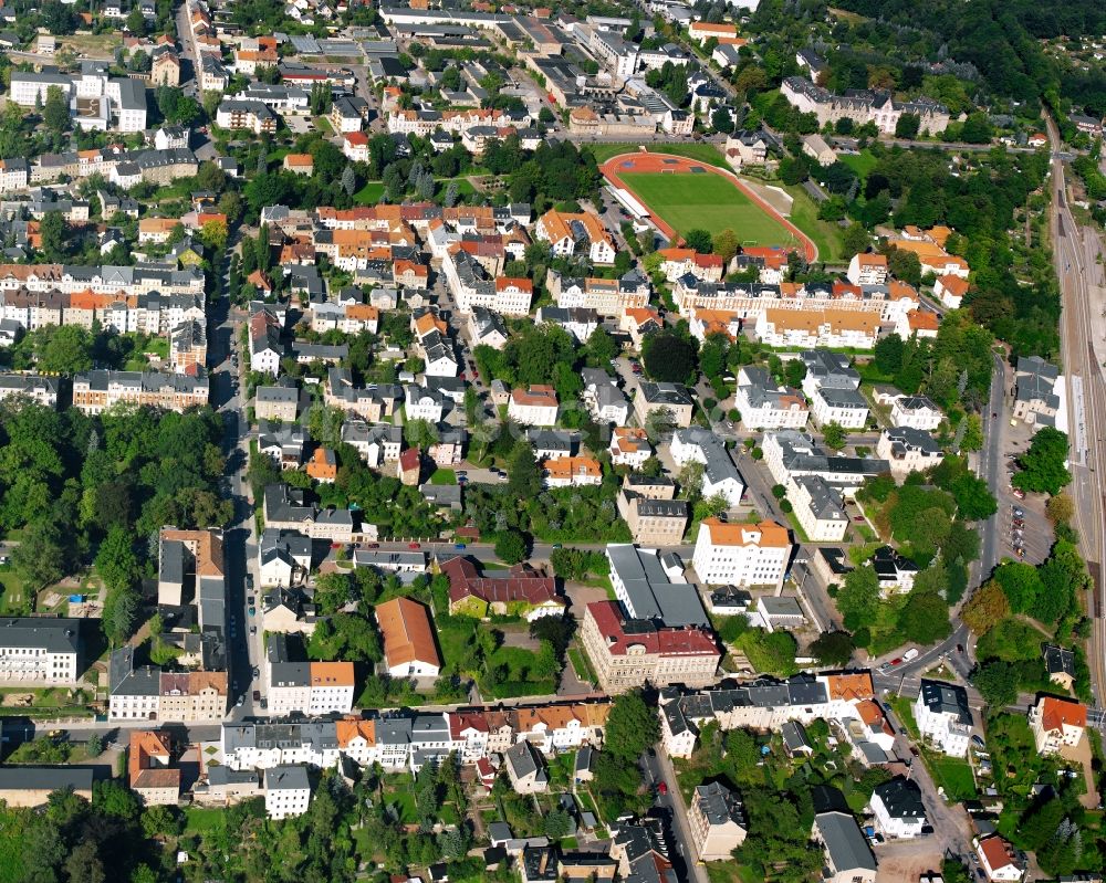 Frankenberg/Sa. aus der Vogelperspektive: Baustelle Mischbebauung eines Wohngebiets mit Mehrfamilienhäusern und Einfamilienhäusern in Frankenberg/Sa. im Bundesland Sachsen, Deutschland