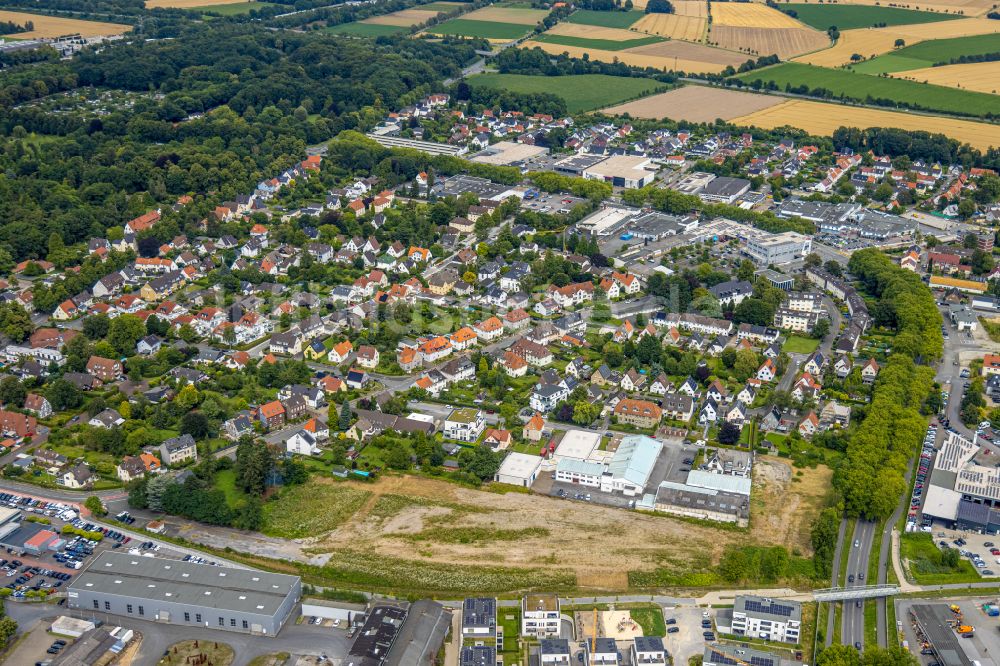 Soest aus der Vogelperspektive: Baustelle Mischbebauung eines Wohngebiets mit Mehrfamilienhäusern und Einfamilienhäusern Merkurhöfe in Soest im Bundesland Nordrhein-Westfalen, Deutschland