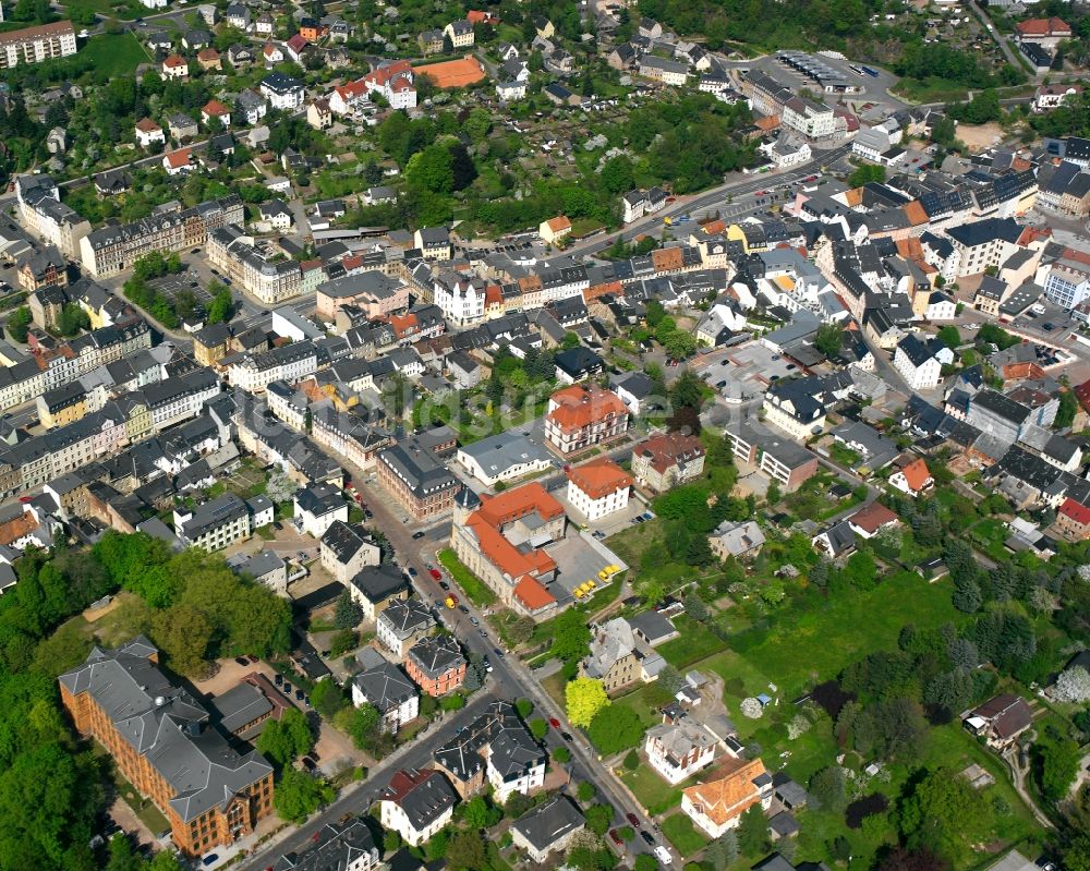 Mittweida aus der Vogelperspektive: Baustelle Mischbebauung eines Wohngebiets mit Mehrfamilienhäusern und Einfamilienhäusern in Mittweida im Bundesland Sachsen, Deutschland