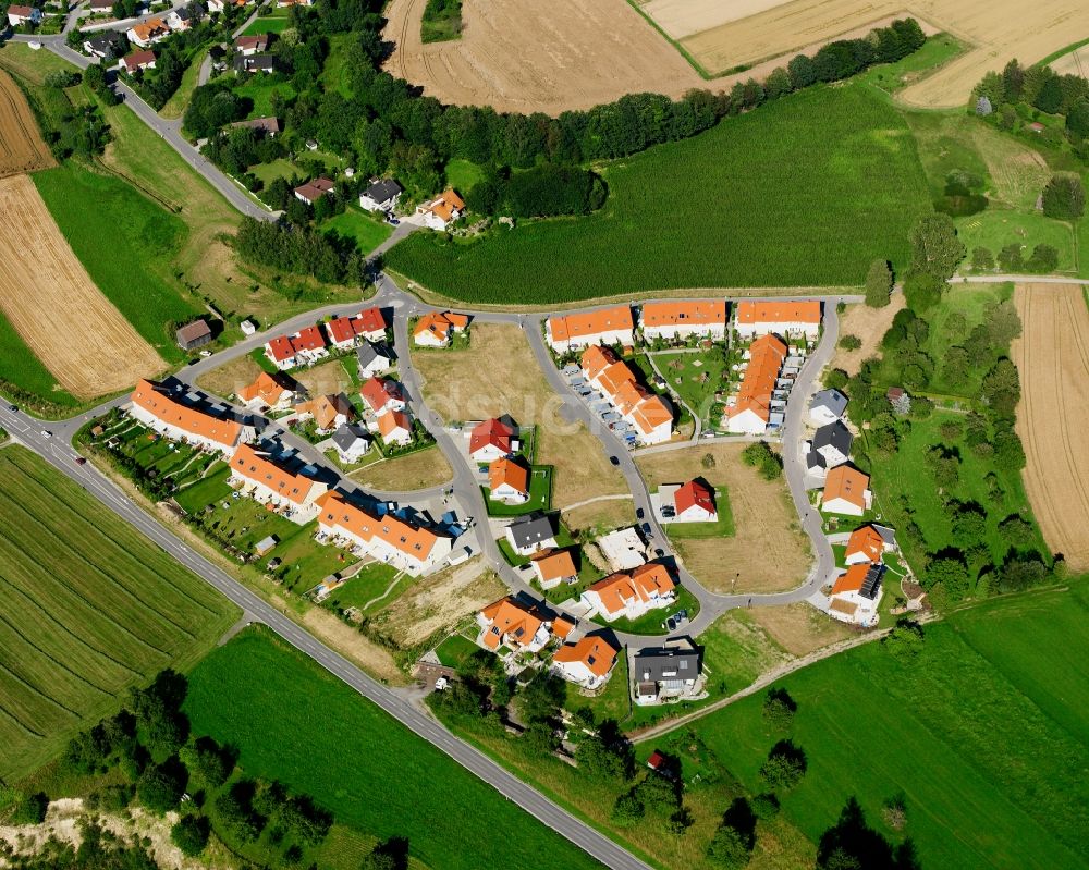 Rulfingen aus der Vogelperspektive: Baustelle Mischbebauung eines Wohngebiets mit Mehrfamilienhäusern und Einfamilienhäusern in Rulfingen im Bundesland Baden-Württemberg, Deutschland