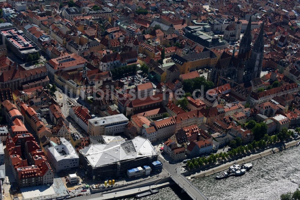 Regensburg von oben - Baustelle am Museums- Gebäude- Ensemble Museum der Bayerischen Geschichte in Regensburg im Bundesland Bayern, Deutschland