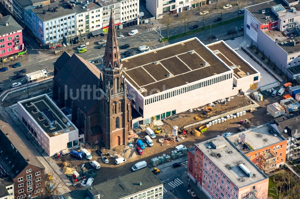 Luftbild Bochum - Baustelle des Musikzentrums der Bochumer Stiftung Symphonie an der St.Marienkirche in Bochum im Bundesland Nordrhein-Westfalen