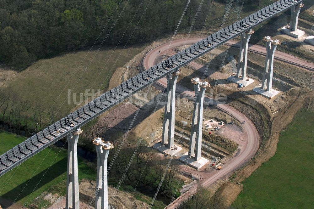 Ettenhausen aus der Vogelperspektive: Baustelle Nesseltalbrücke der A4 bei Ettenhausen