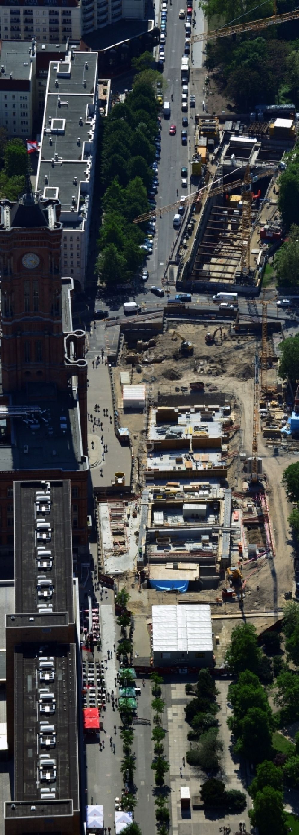 Berlin Mitte von oben - Baustelle Neubau Bahnhof Berliner Rathaus in Berlin-Mitte