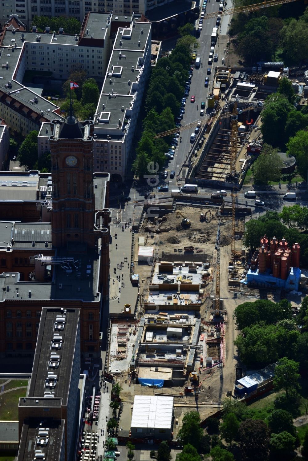 Berlin Mitte aus der Vogelperspektive: Baustelle Neubau Bahnhof Berliner Rathaus in Berlin-Mitte