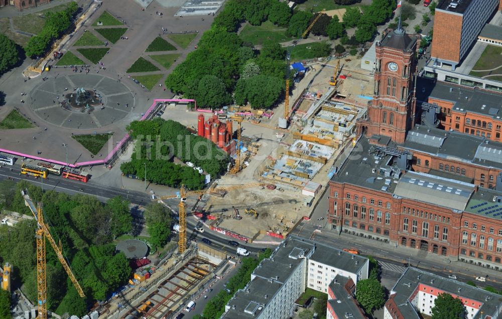 Luftbild Berlin Mitte - Baustelle Neubau Bahnhof Berliner Rathaus in Berlin-Mitte