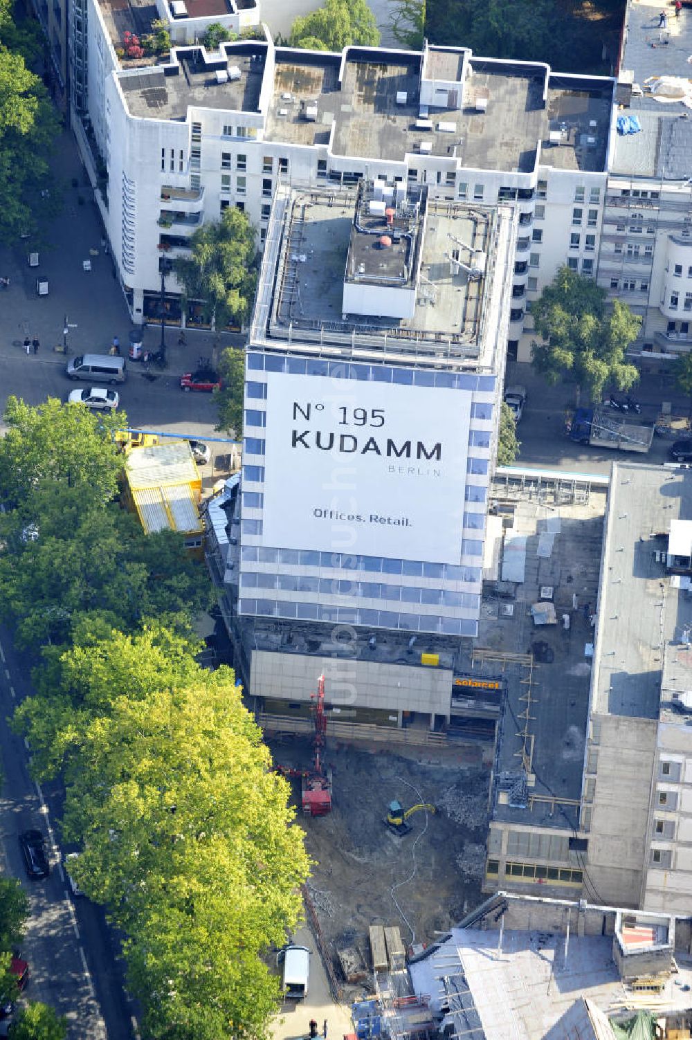 Luftaufnahme Berlin - Baustelle für den Neubau des Büro- und Geschäftshauses ? N° 195 Kudamm ? in Berlin - Charlottenburg