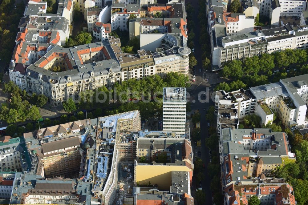 Berlin von oben - Baustelle für den Neubau des Büro- und Geschäftshauses ? N° 195 Kudamm ? in Berlin - Charlottenburg