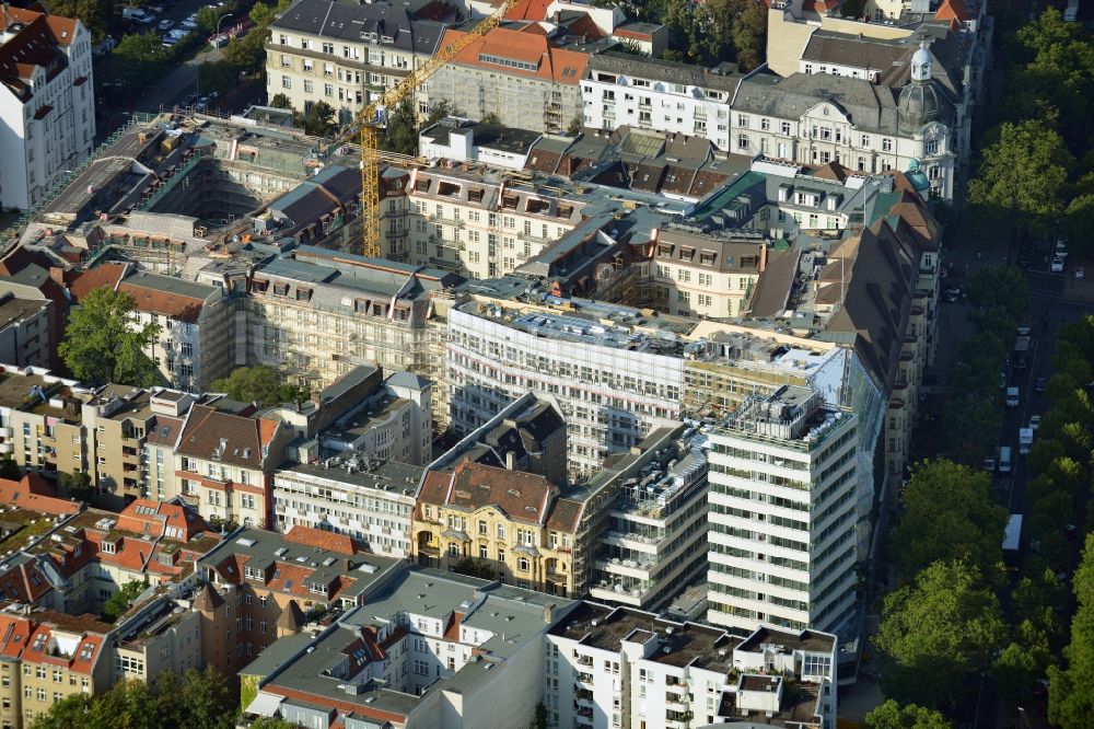 Berlin von oben - Baustelle für den Neubau des Büro- und Geschäftshauses ? N° 195 Kudamm ? in Berlin - Charlottenburg