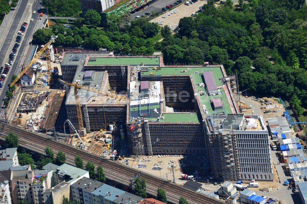 Luftaufnahme Berlin Moabit - Baustelle für den Neubau des Bundesministeriums des Innern / Innenministerium in Berlin Moabit