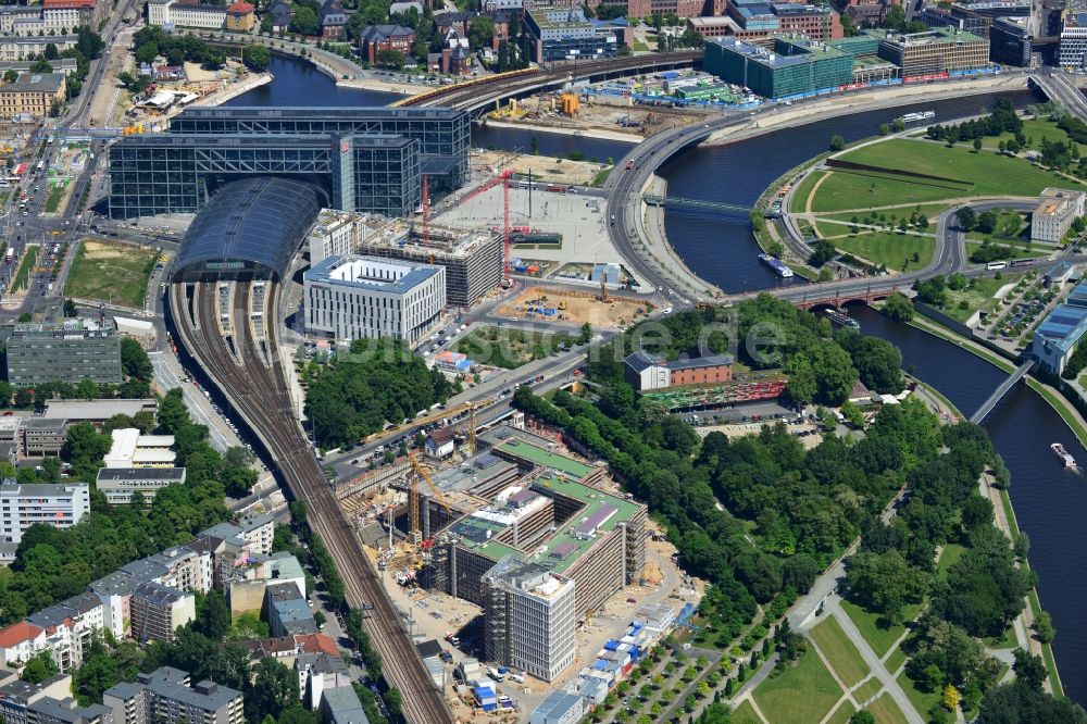 Luftbild Berlin Moabit - Baustelle für den Neubau des Bundesministeriums des Innern / Innenministerium in Berlin Moabit