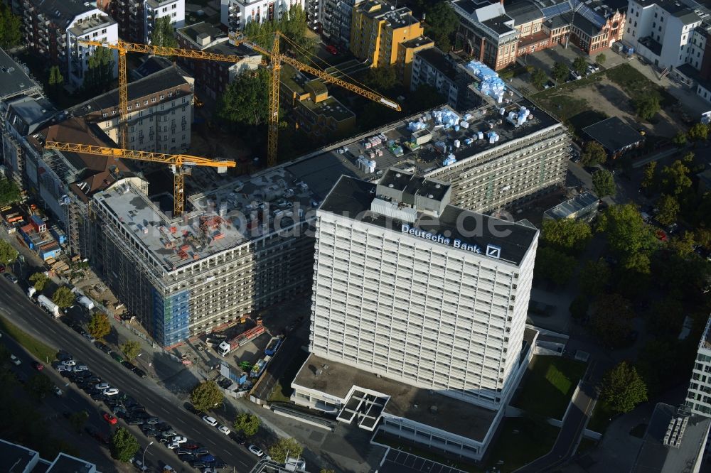 Luftbild Berlin - Baustelle für den Neubau Deutsche Bank Campus an der Otto-Suhr-Allee im Stadtteil Charlottenburg von Berlin