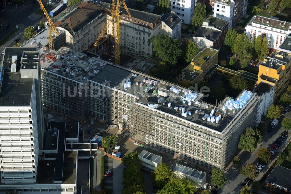 Luftbild Berlin - Baustelle für den Neubau Deutsche Bank Campus an der Otto-Suhr-Allee im Stadtteil Charlottenburg von Berlin