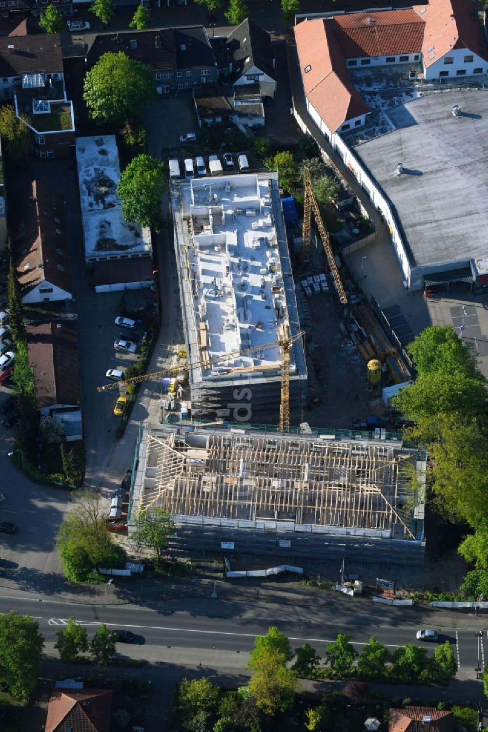 Rotenburg (Wümme) von oben - Baustelle der Neubau- Gebäude des Altersheim - Seniorenresidenz der AGAPLESION DIAKONIEKLINIKUM ROTENBURG gemeinnützige GmbH in Rotenburg (Wümme) im Bundesland Niedersachsen, Deutschland