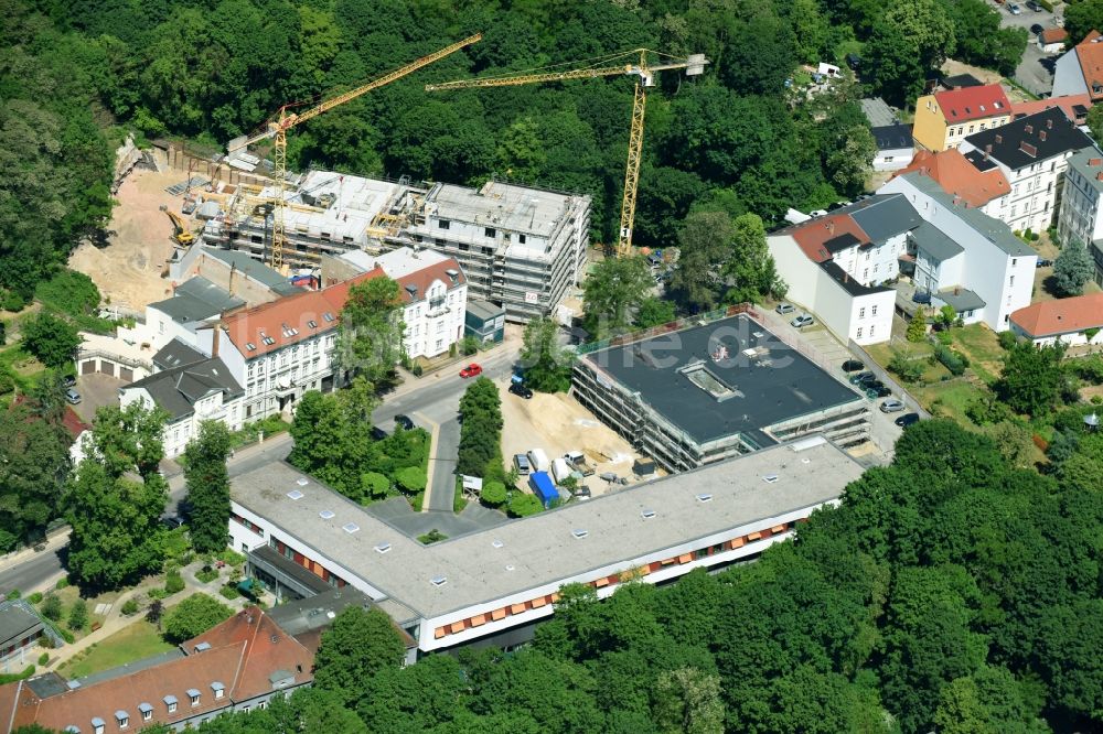 Brandenburg an der Havel von oben - Baustelle der Neubau- Gebäude des Altersheim - Seniorenresidenz an der Bergstraße in Brandenburg an der Havel im Bundesland Brandenburg, Deutschland